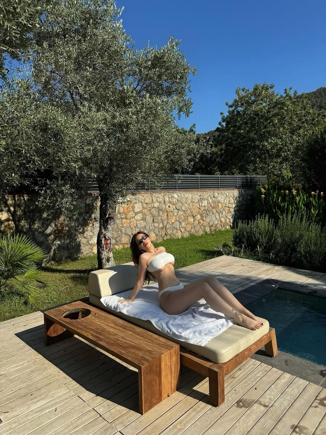 Buse Buca İzmir escort profil görseli
